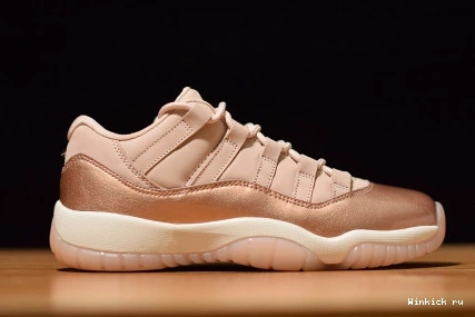 ROSE 11 (W) JORDAN RETRO GOLD - LOW 0811
